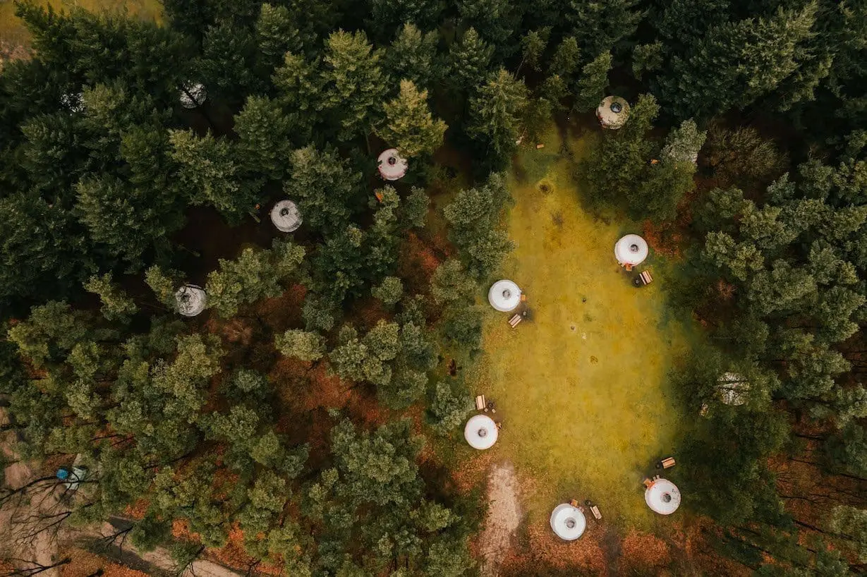 winterwoods glamping from above