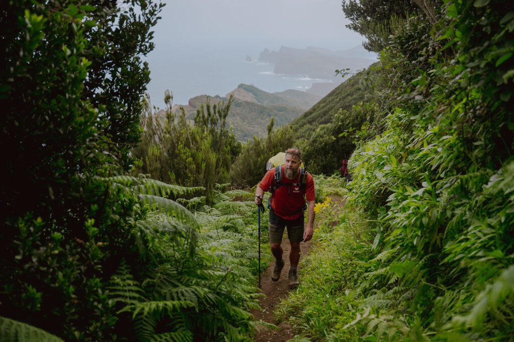 hike reis madeira trail travelbase