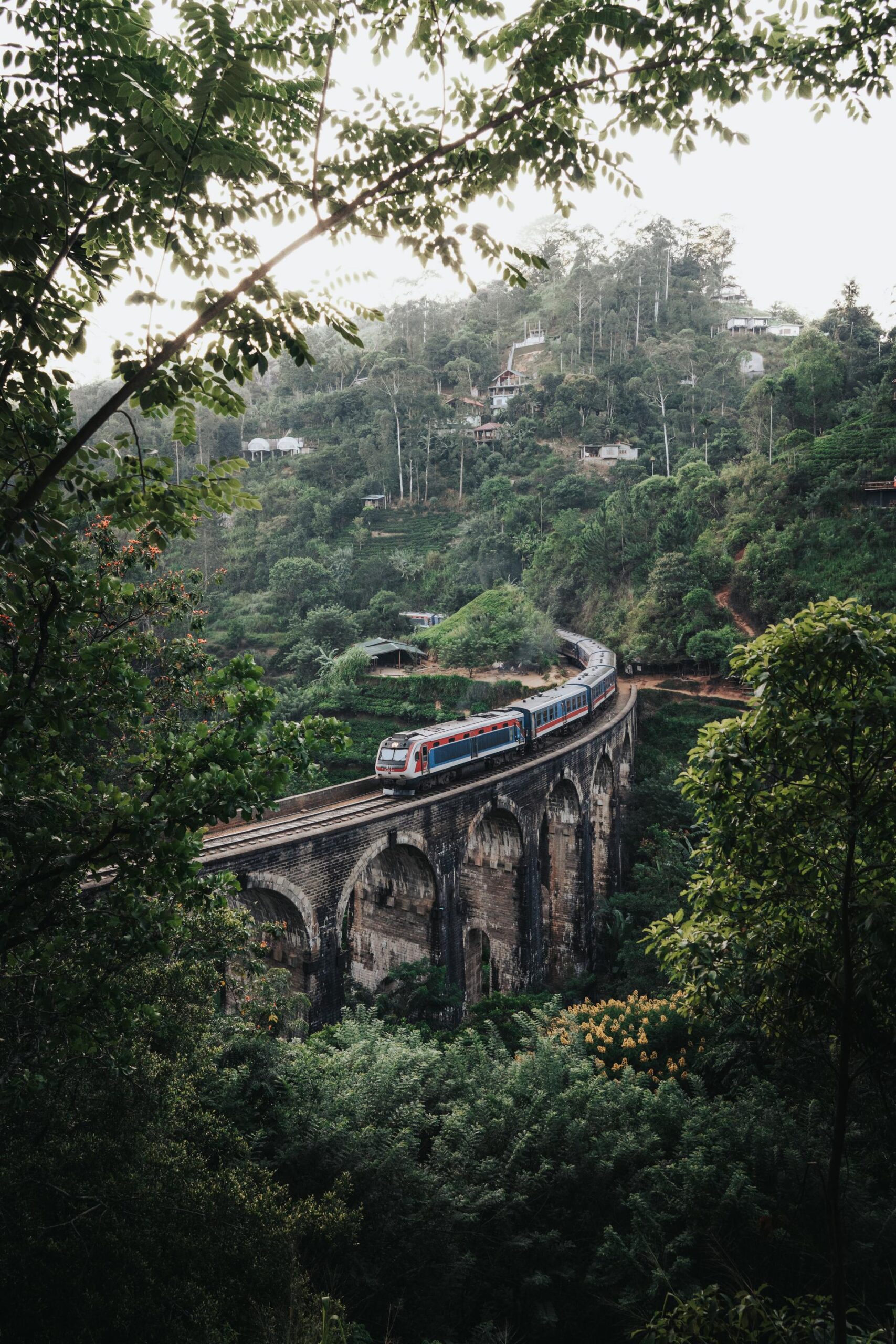 Alles wat je moet weten over de legendarische treinrit van Ella naar Kandy