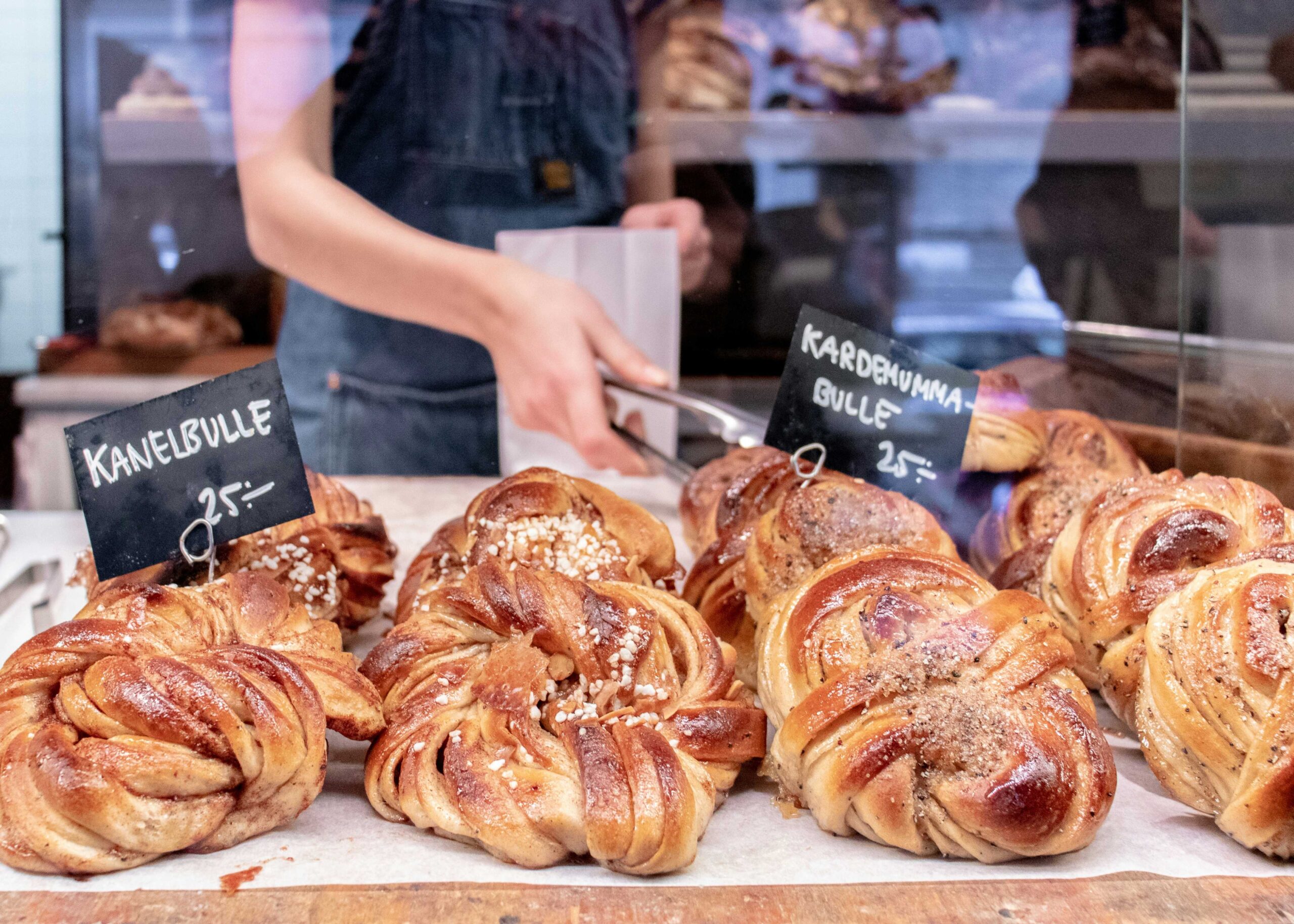 cinnamon roll spécialité suède