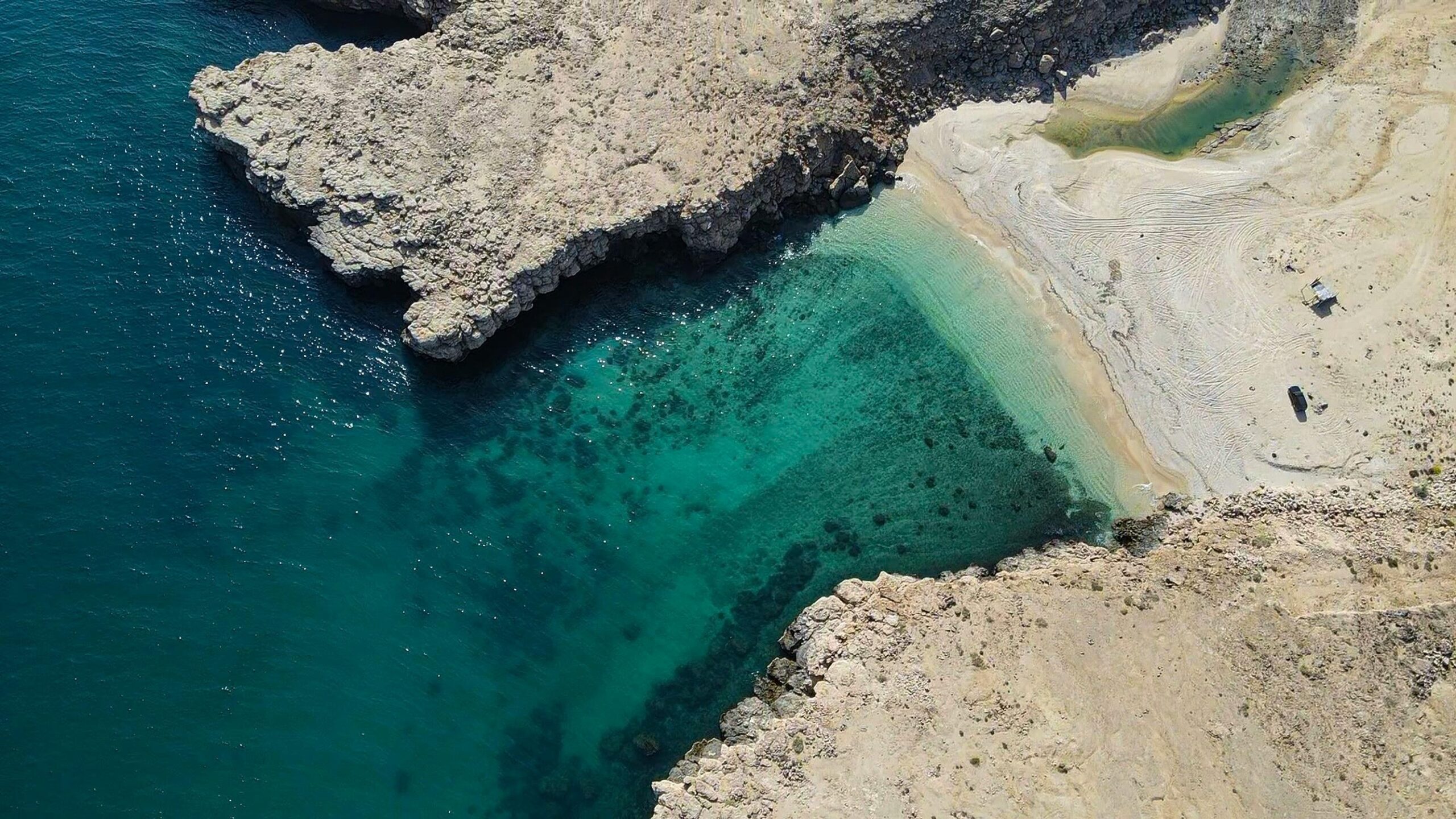 plage dhofar oman