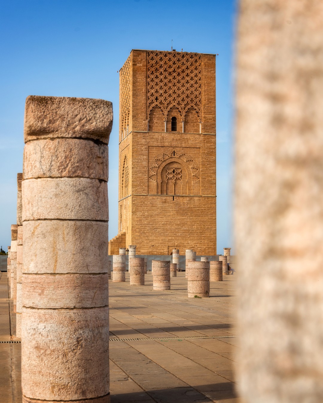 tour hassans rabbat ville impériale maroc