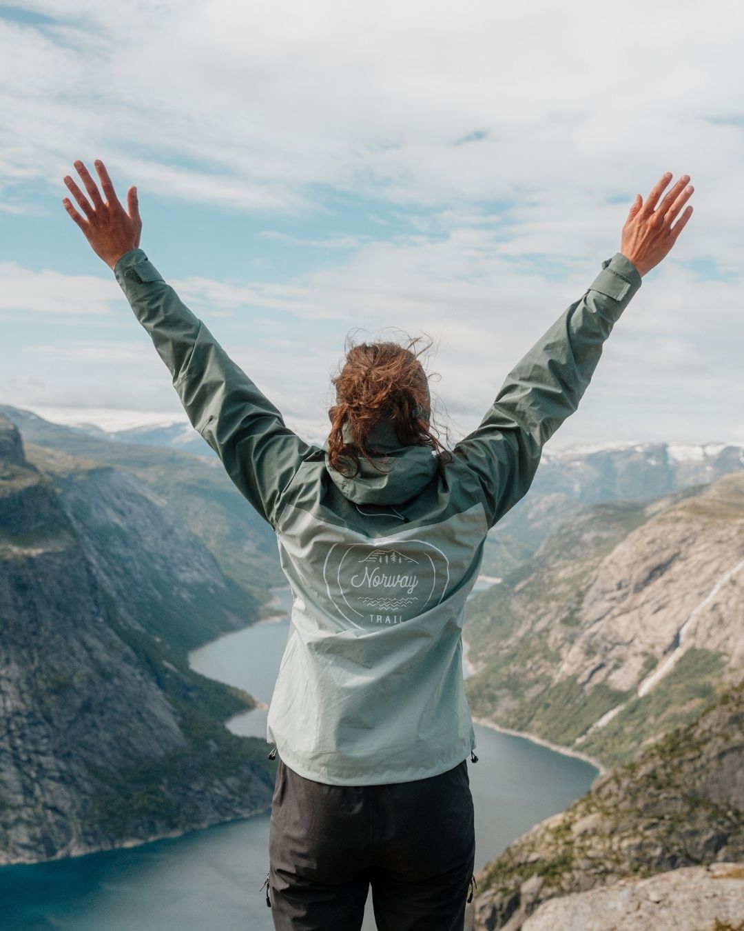 Travelbase Trails - welke regenjas